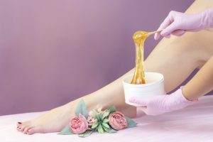 نمونه سوالات پیرایشگر موهای زائد با موم فنی حرفه ای